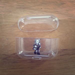AirPods Pro clear case